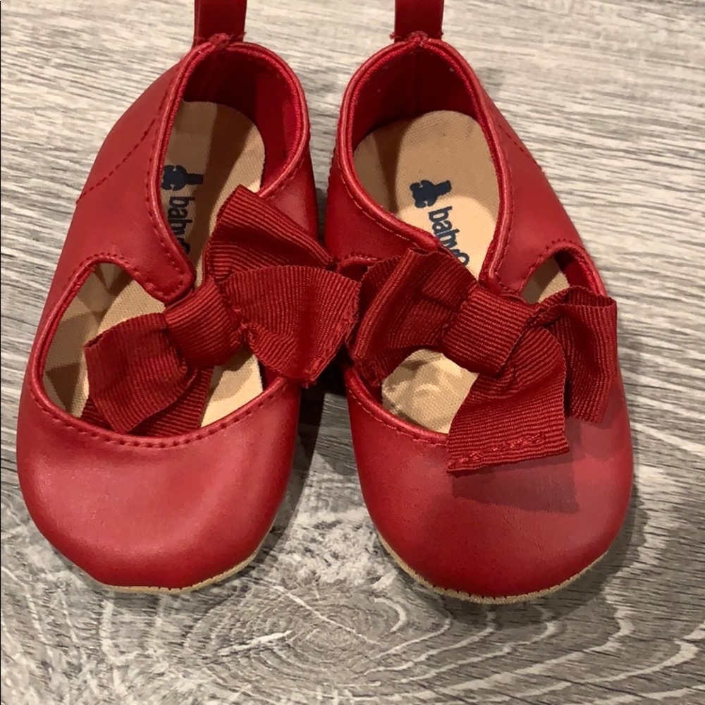 Gap red bow Mary Jane’s